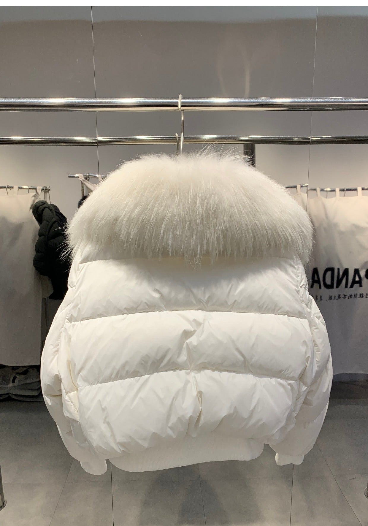 2023 Winter Puffer Jacket Women Large Real Raccoon Fur Collar Short Female Parkas Thick Warm 90% Goose Down Coat Loose