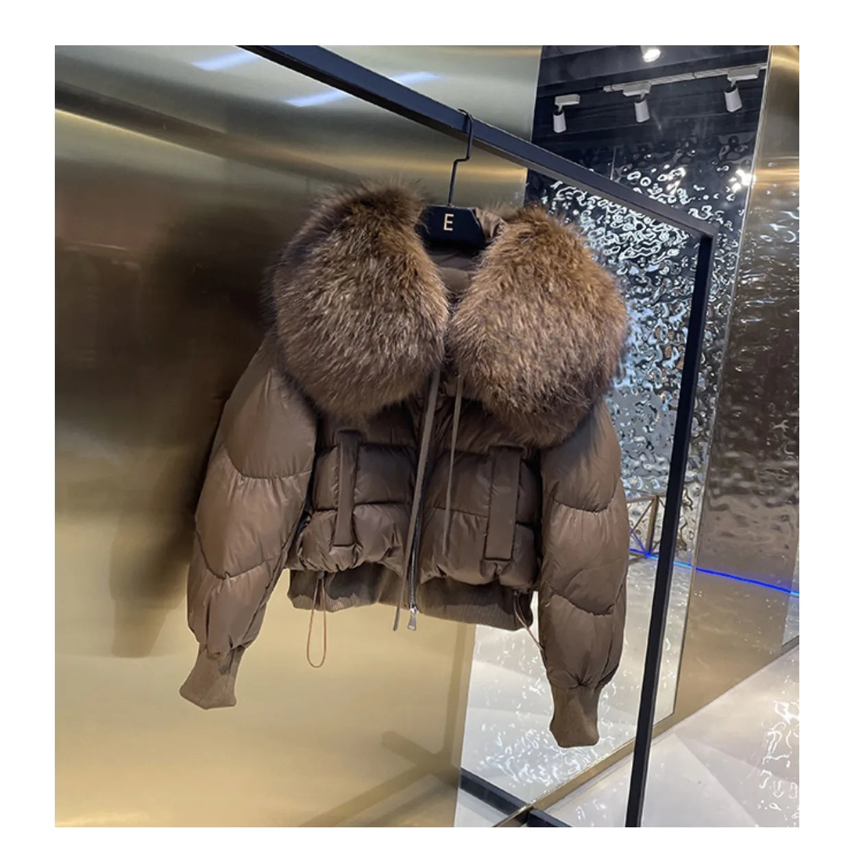 2023 Winter Puffer Jacket Women Large Real Raccoon Fur Collar Short Female Parkas Thick Warm 90% Goose Down Coat Loose