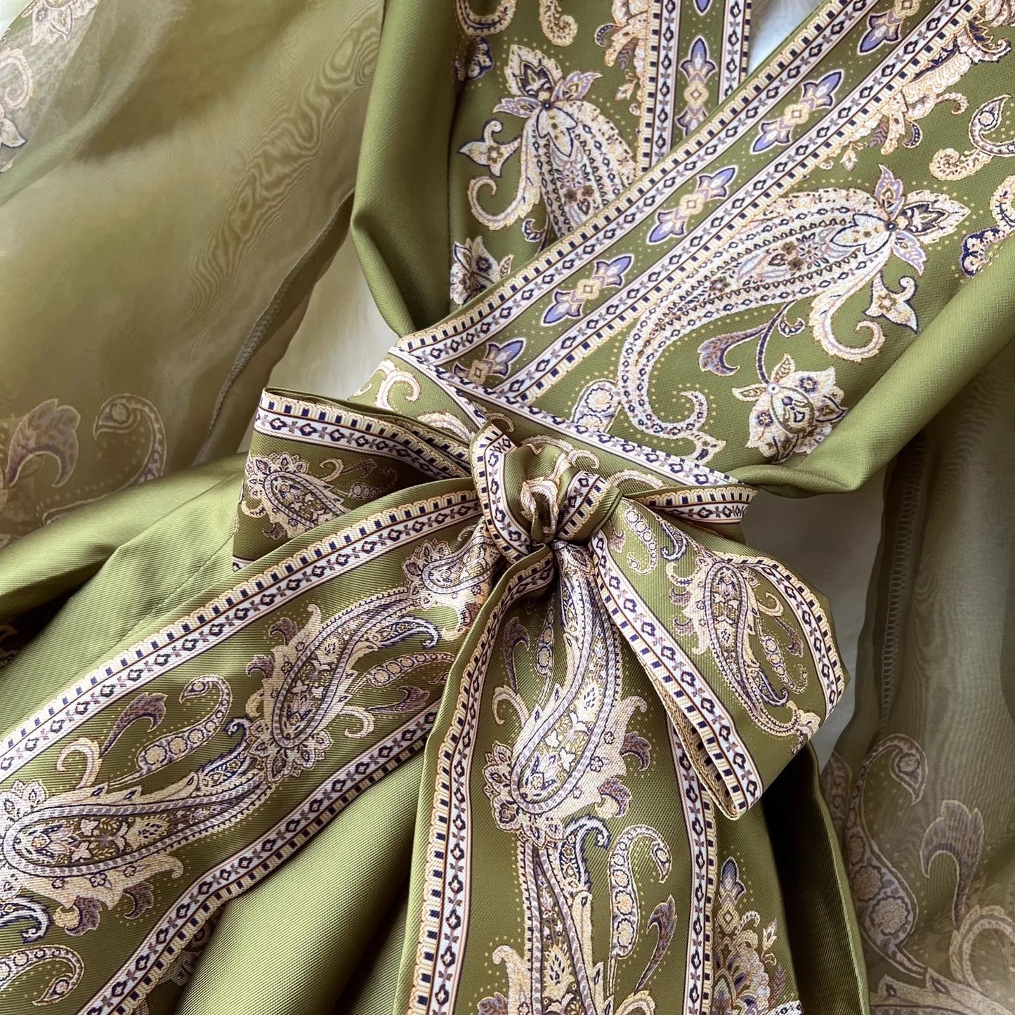 Paisley Print Bandage Lace Up Wrap Dress Women Cross V Neck Lantern Sleeve Chiffon Patchwork Thick Satin Long Party Vestidos